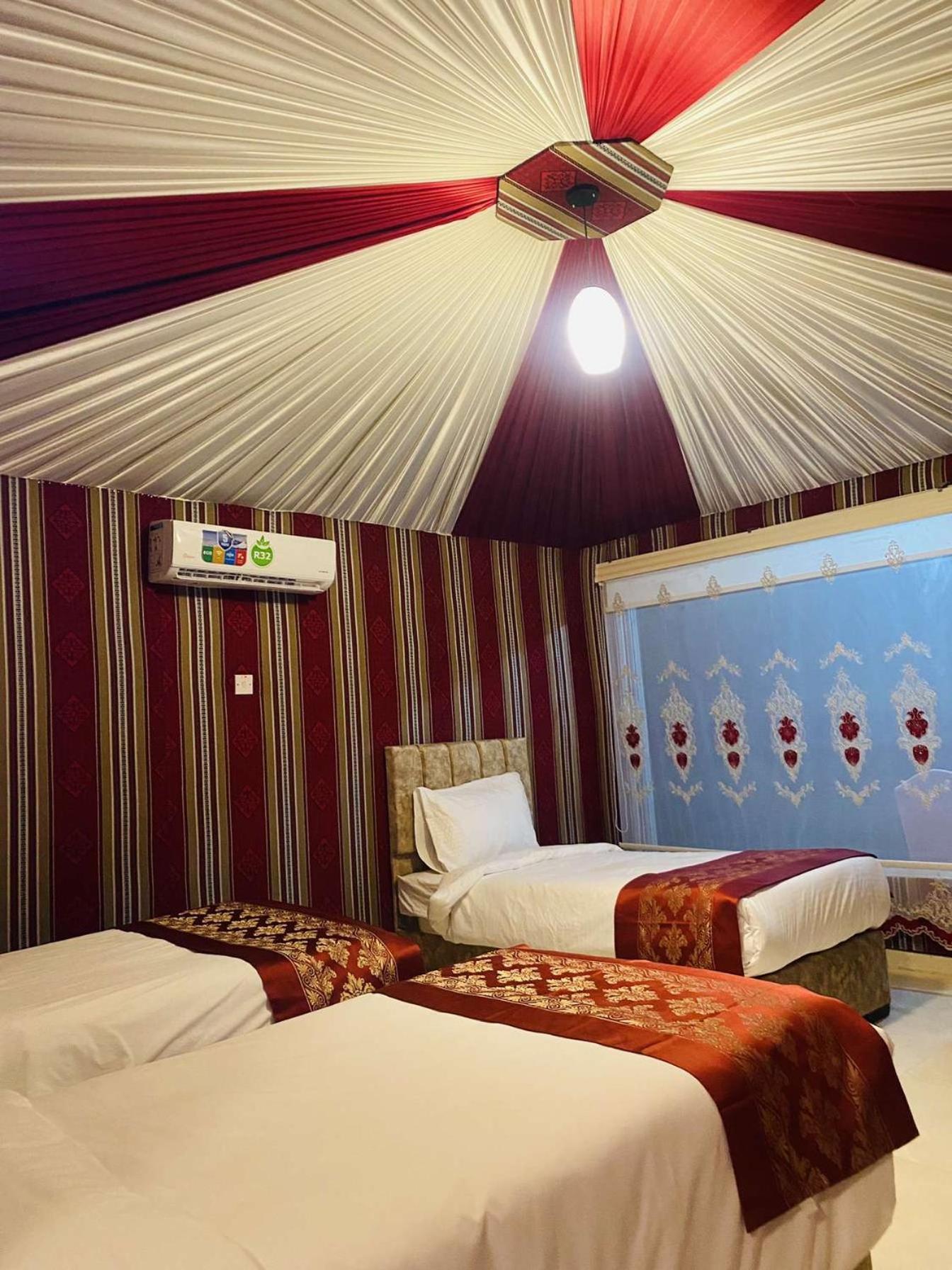 Wadi Rum Sky Camp Ngoại thất bức ảnh