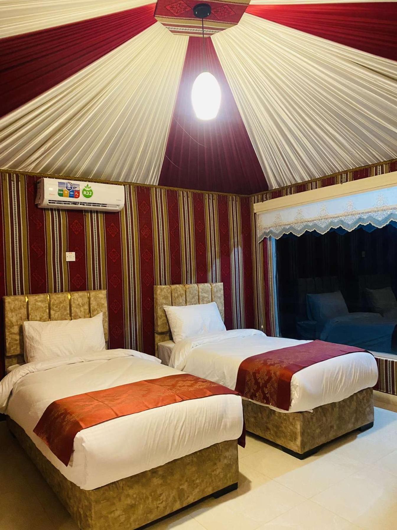 Wadi Rum Sky Camp Ngoại thất bức ảnh